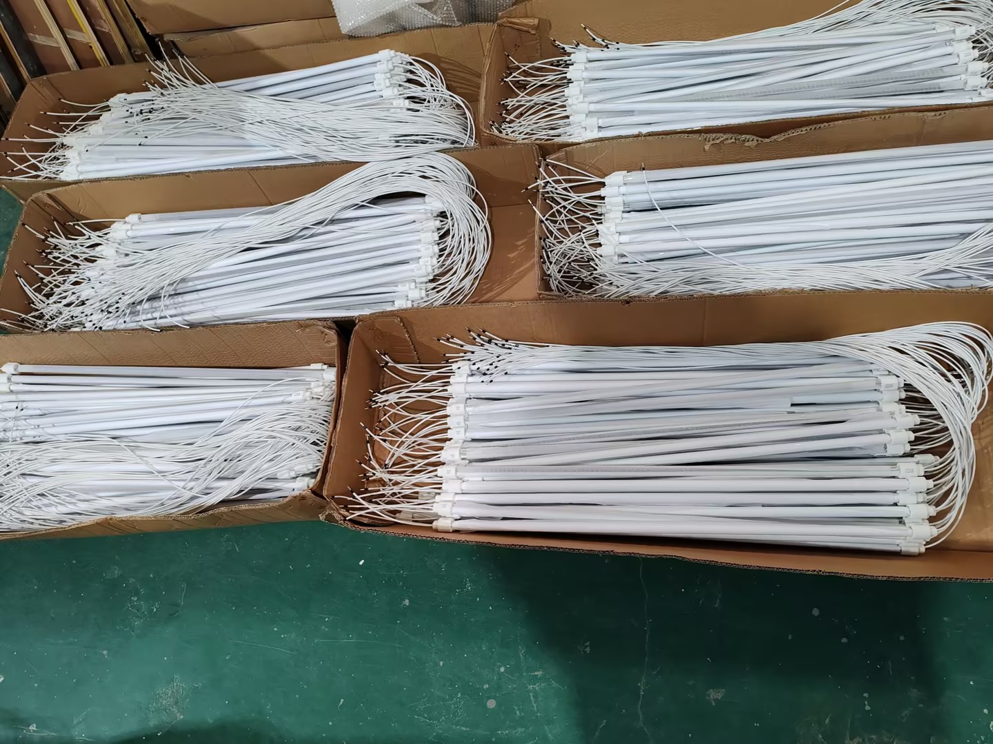 560mm 1500w carbon fiber far infrared heat lamp